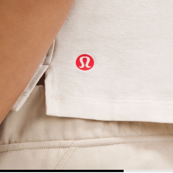 Lululemon team Canada tank top - Picture 5 of 7